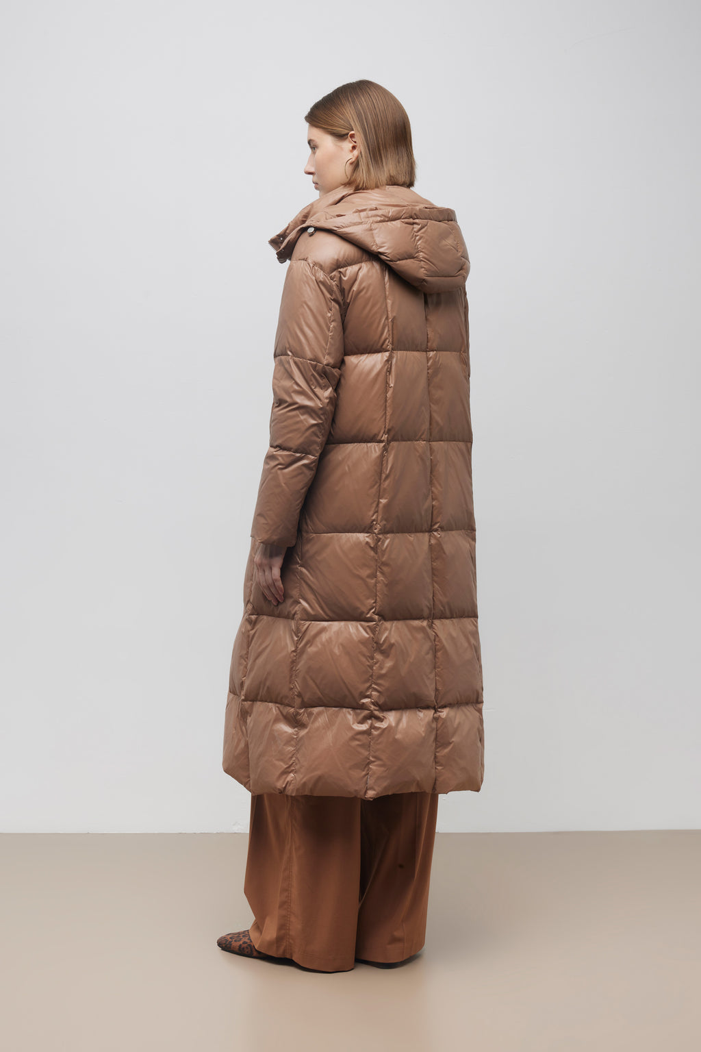 DROP 049 AMBRA